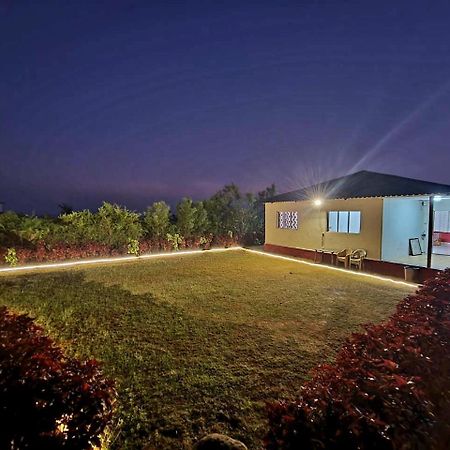 Rudrashree Villa - Besides Valley View 马哈巴莱斯赫瓦尔 外观 照片