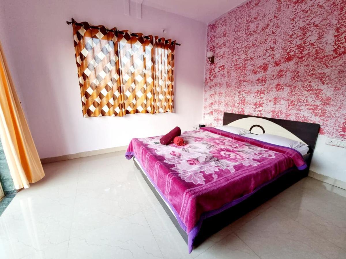 Rudrashree Villa - Besides Valley View 马哈巴莱斯赫瓦尔 外观 照片