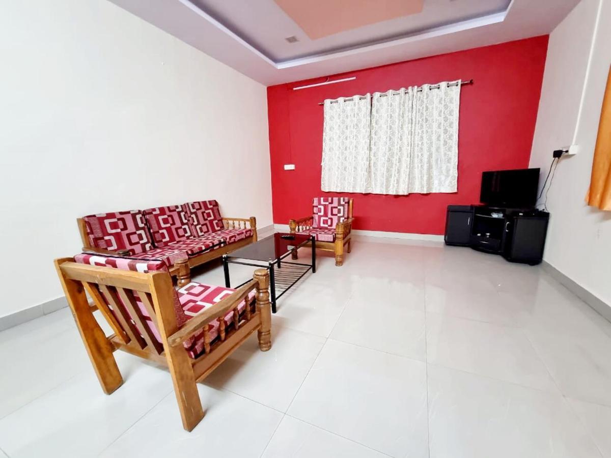 Rudrashree Villa - Besides Valley View 马哈巴莱斯赫瓦尔 外观 照片