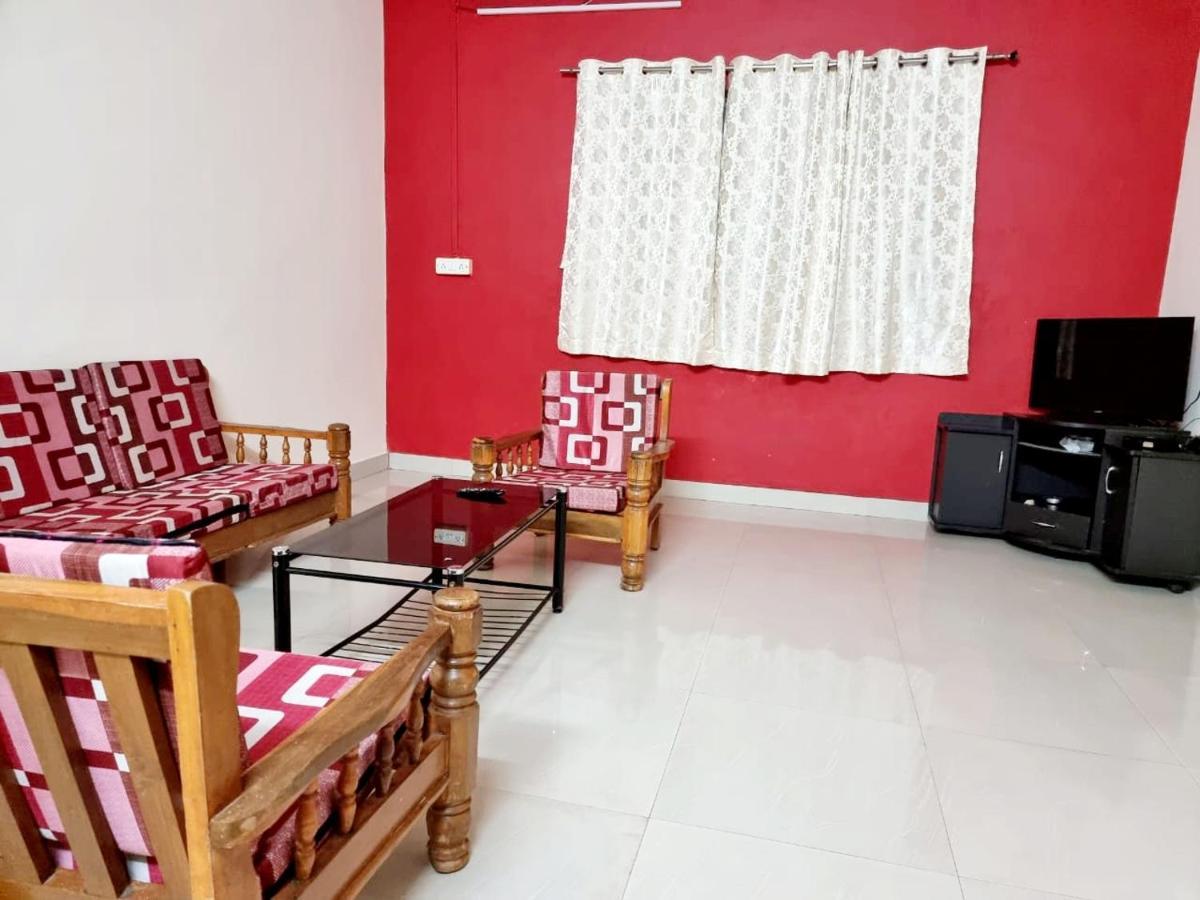 Rudrashree Villa - Besides Valley View 马哈巴莱斯赫瓦尔 外观 照片