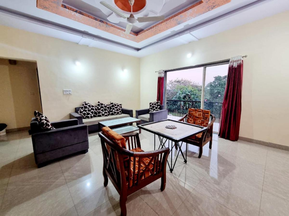 Rudrashree Villa - Besides Valley View 马哈巴莱斯赫瓦尔 外观 照片