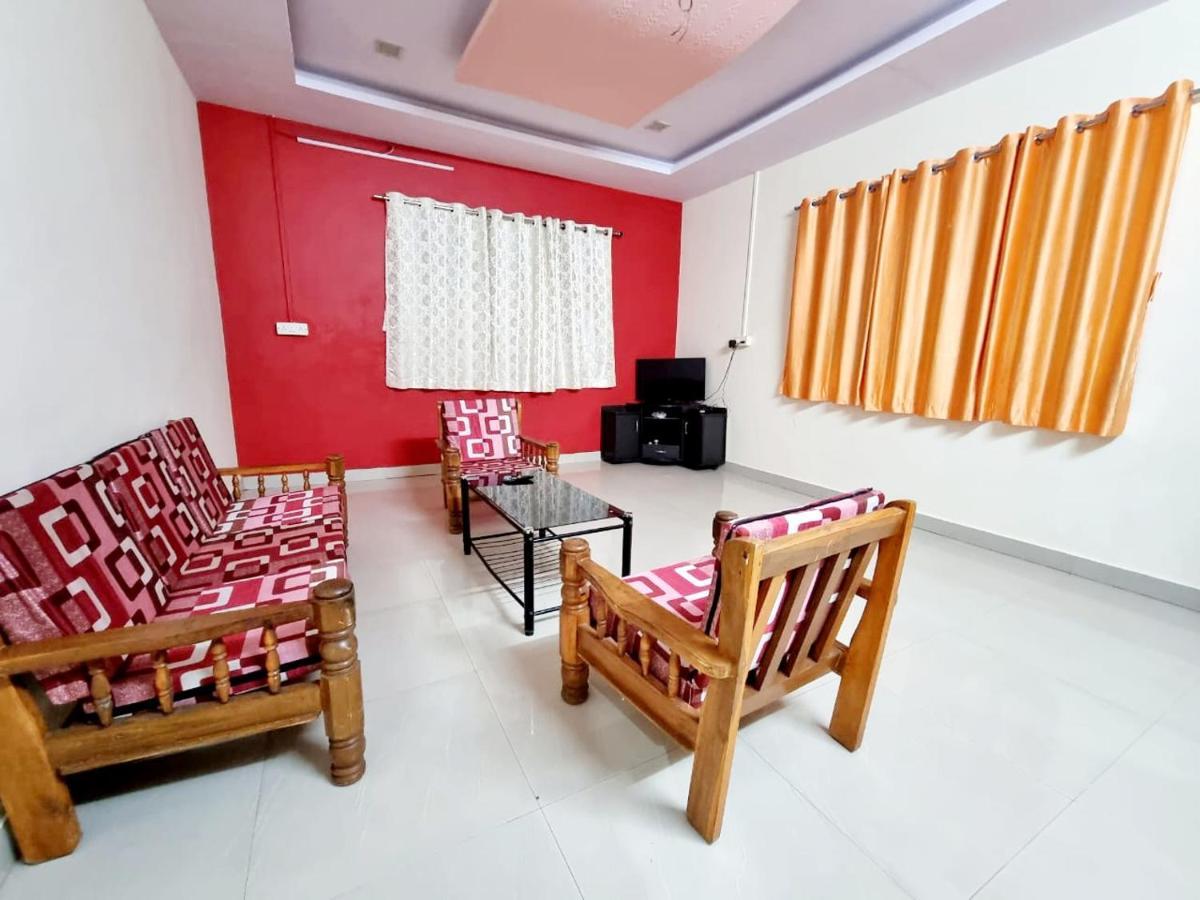 Rudrashree Villa - Besides Valley View 马哈巴莱斯赫瓦尔 外观 照片